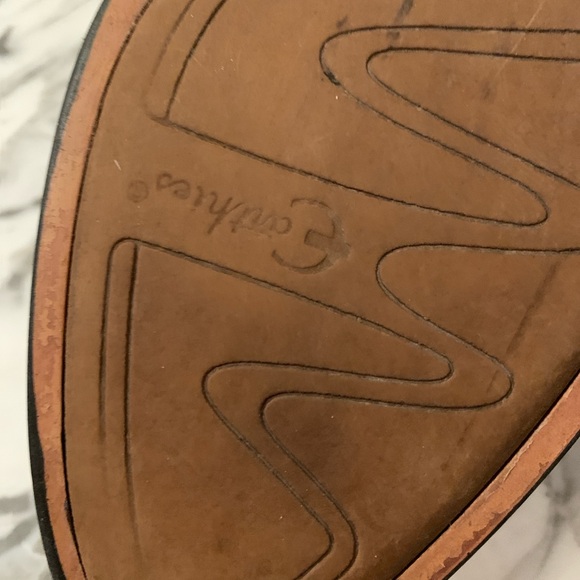 Earthies Brogues 9M - Picture 8 of 9